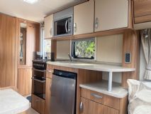 2011 SWIFT CONQUEROR 530 4.jpg